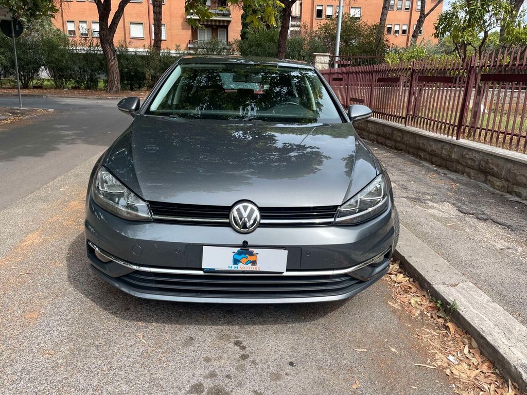 Image of Volkswagen Golf