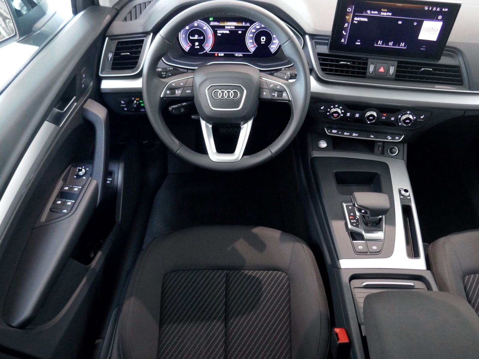 Fahrzeugabbildung Audi Q5 40 TDI quattro S tronic | LED RFK Navi
