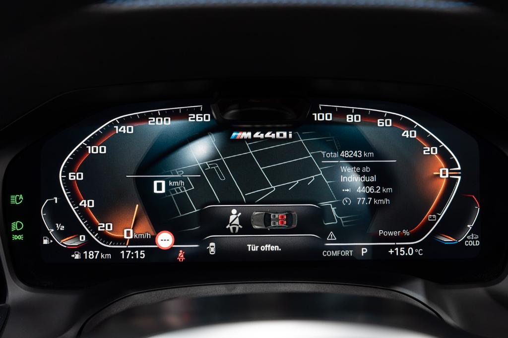 BMW M440