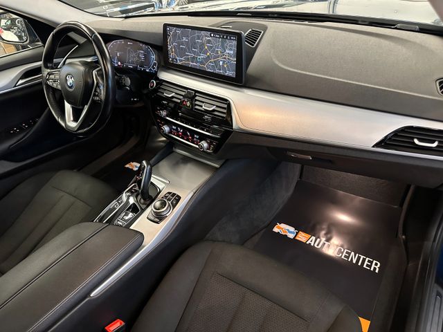 BMW 530 e Touring xDrive *Virtual Cockpit*AHK*LED*BT