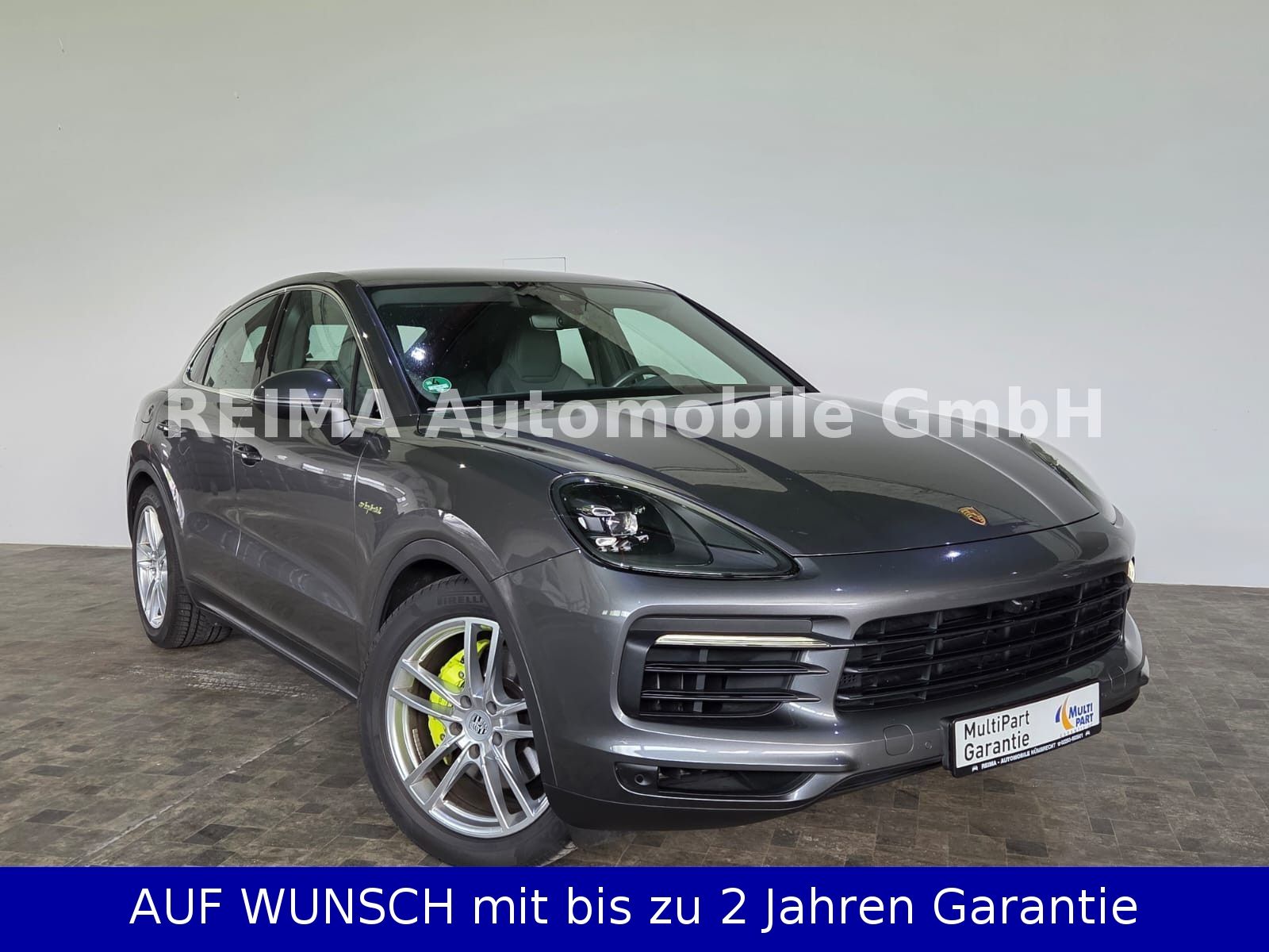Fahrzeugabbildung Porsche Cayenne Coupe 3,0 E-Hybrid, Pano, 360°, LED