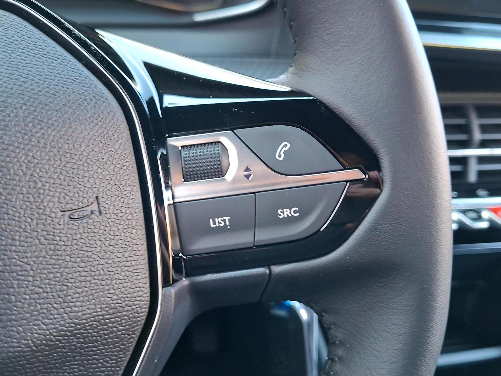 Peugeot 2008 Style Turbo 100
