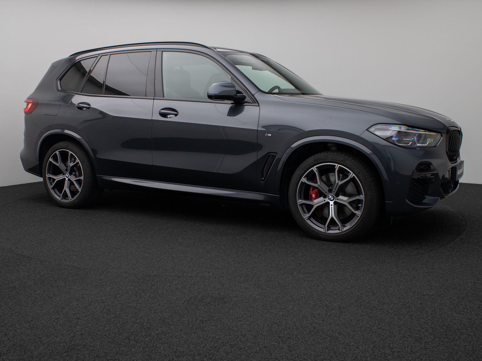 Fahrzeugabbildung BMW X5 xD40d M Sport SkyLounge 360°HUD DAB HiFi 21"