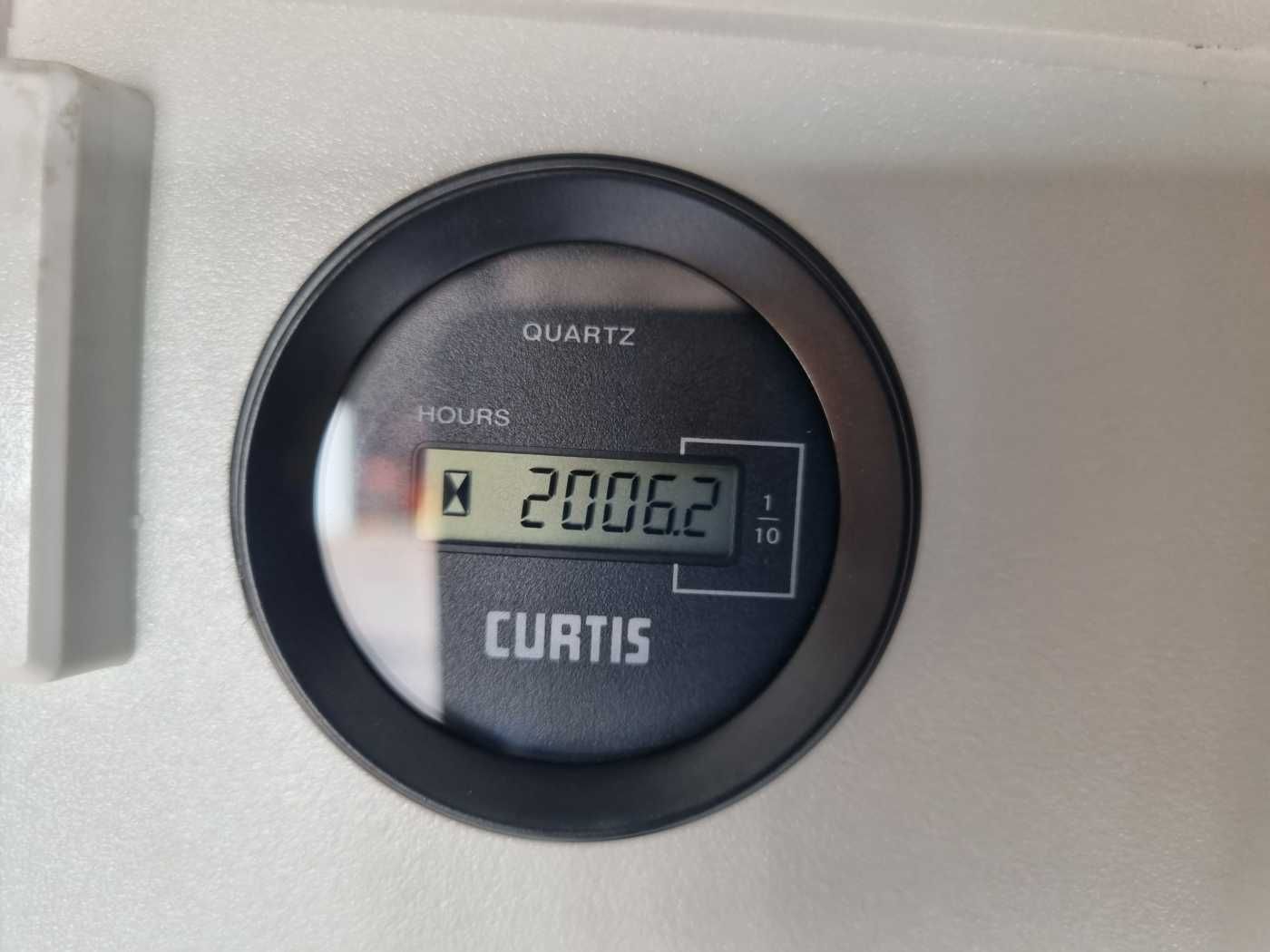 Fahrzeugabbildung Opel Movano 2.3 CDTI / VERSALIFT ETL-26, 10,5m