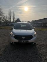 Dacia Lodgy Prestige - Dacia Gebrauchtwagen von 2013