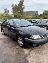Toyota Avensis 2.0 linea sol linea sol A/C - gebrauchte Toyota Avensis aus dem Jahr 2002