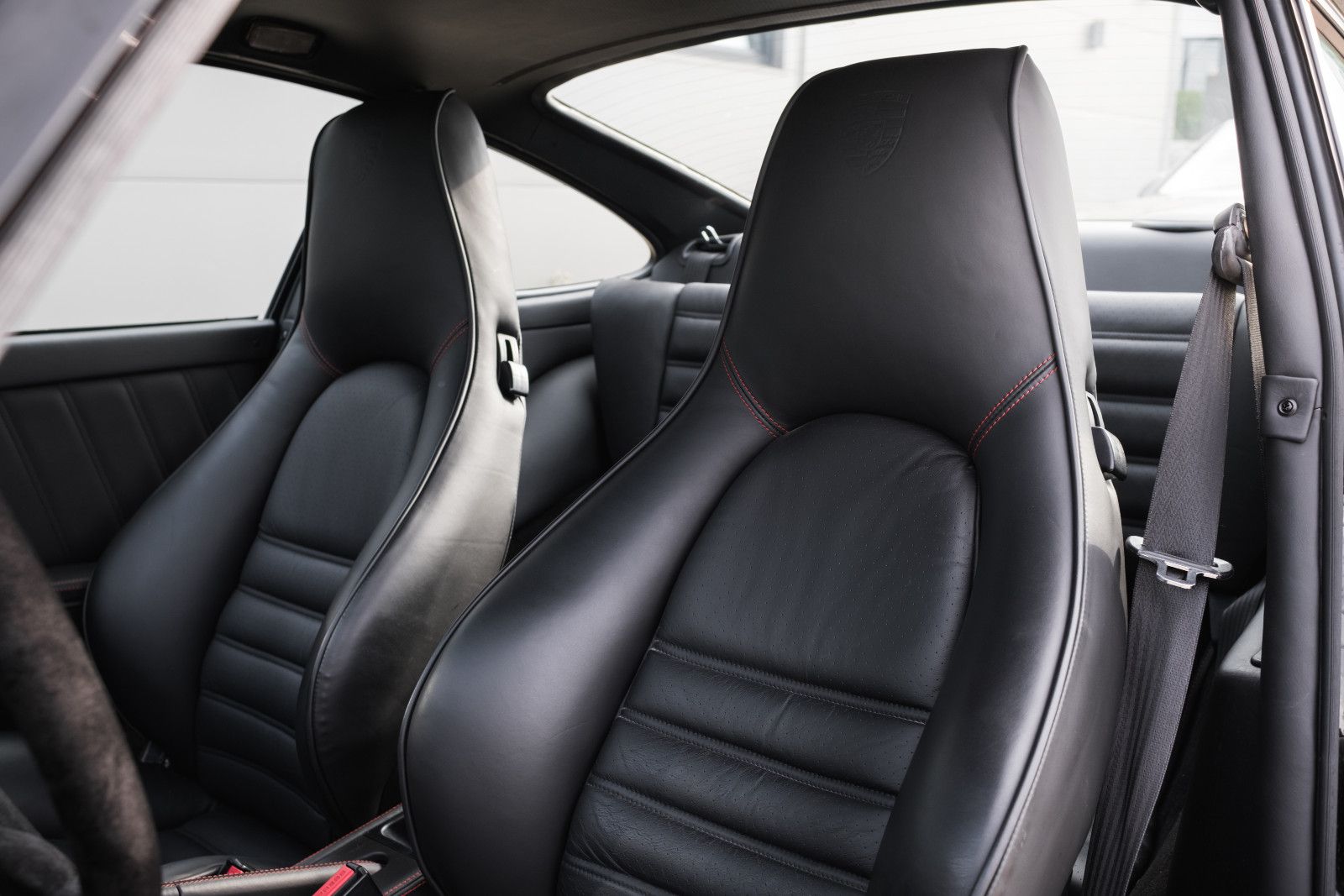 Fahrzeugabbildung Porsche 964 C4 Coupe-300 PS-18 Zoll Cup-KW Fahrwerk