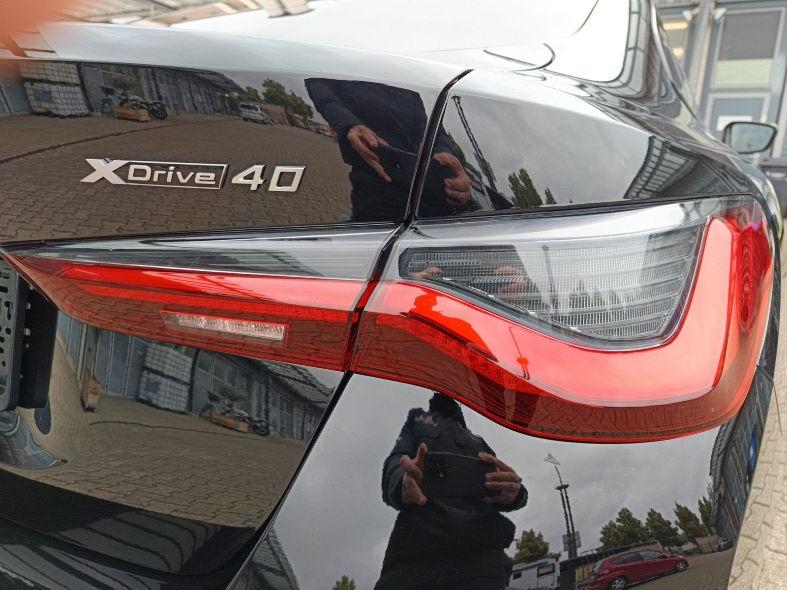 BMW i4 - Bild 11