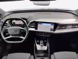 Audi Q4 40 e-tron 392km/WLTP*LED*RFK*AHK*ACC*Schwarz* - silberne Audi Q4 e-tron