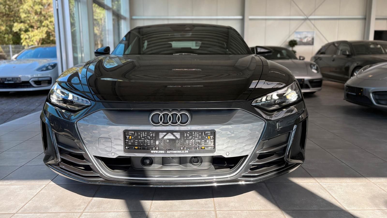 Fahrzeugabbildung Audi e-tron GT quattro