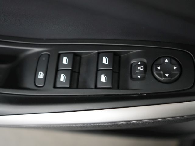 Grandland ULTIMATE AT+NAVI+KEYLESS+ACC+360 GRAD 