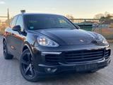 Porsche Cayenne Platinum Edition*CHRONO*LIFT*BOSE*8FACH - Porsche Gebrauchtwagen in Kassel