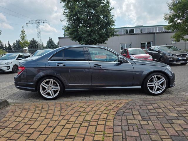 MERCEDES-BENZ C 200 — Foto 9