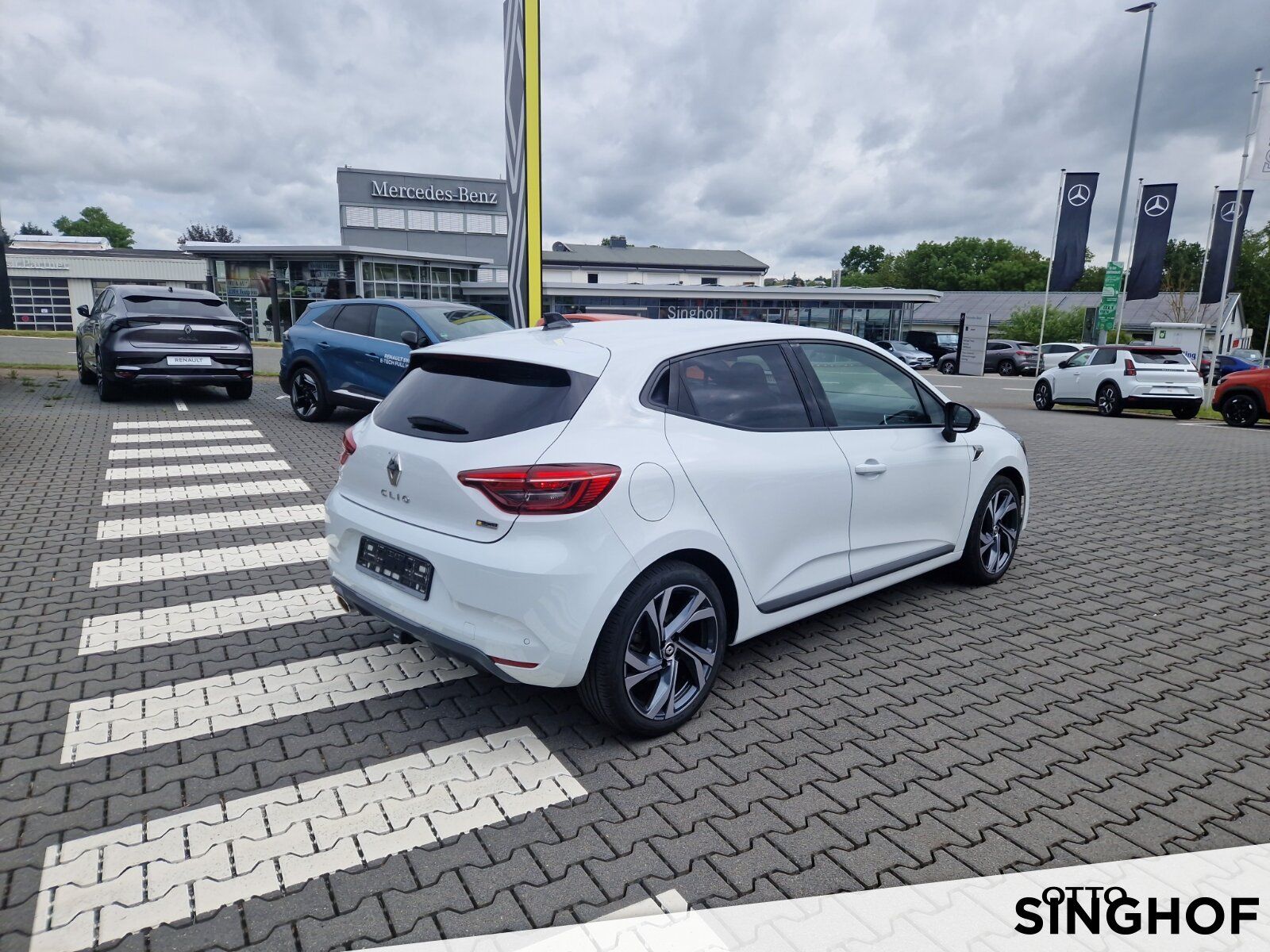 Fahrzeugabbildung Renault Clio V 1.3 TCe 140 R.S. Line GPF (Euro 6d) AHK