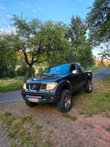 Nissan Navara D40,  Lkw Zulassung - Nissan Navara: D 40