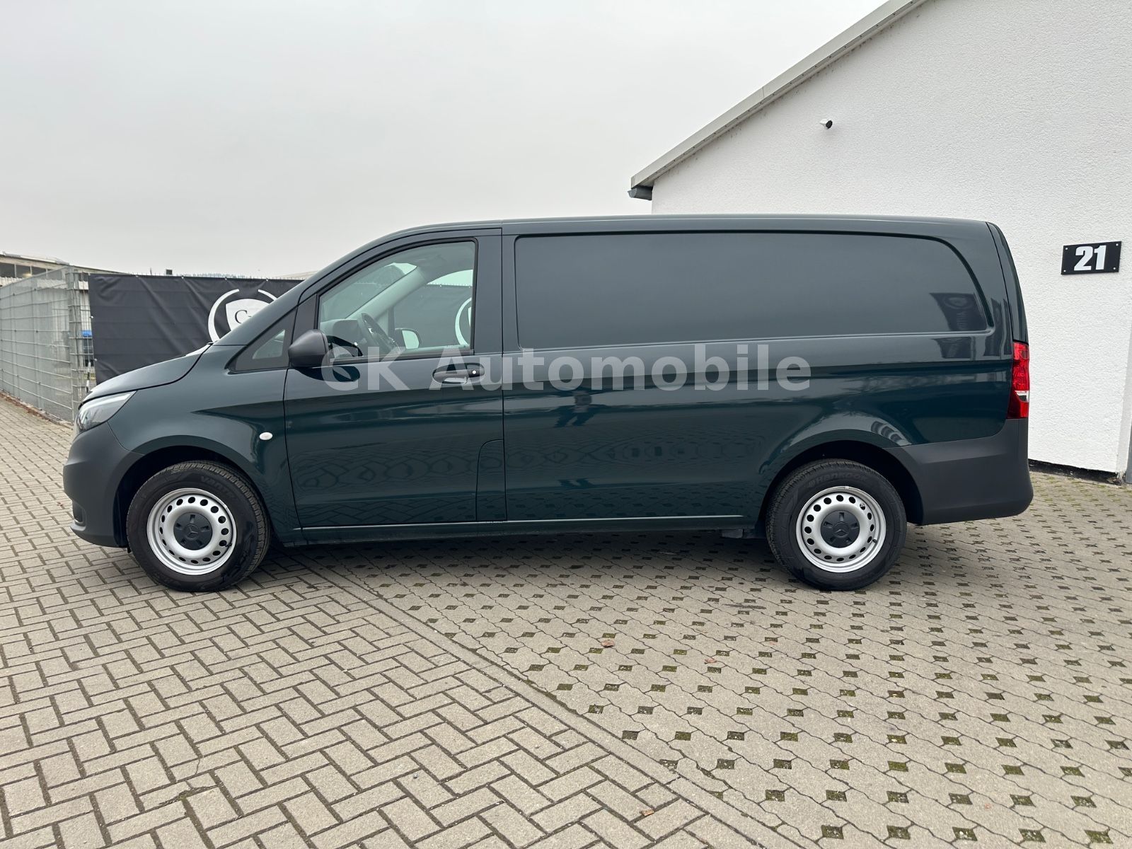 Fahrzeugabbildung Mercedes-Benz Vito Kasten 114CDI RWD lang/Klima/Tempomat/AHK