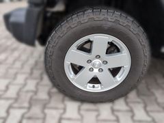 JEEP Wrangler Sport 2.8 CRD Unfallfrei