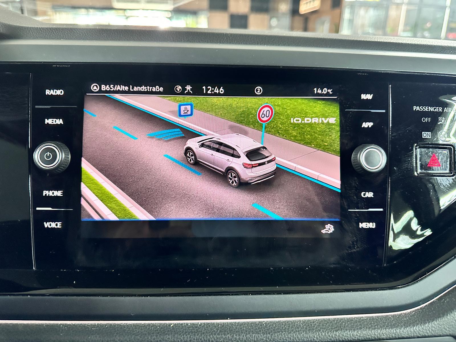 Volkswagen Taigo R-Line 1.0 TSI CARPLAY/NAVI/IQ.LIGHT, миниатюра 17