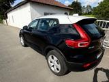 Volvo XC40 D3 AWD Momentum Pro Geartronic Momentum Pro - Volvo XC40 Gebrauchtwagen in Frankfurt