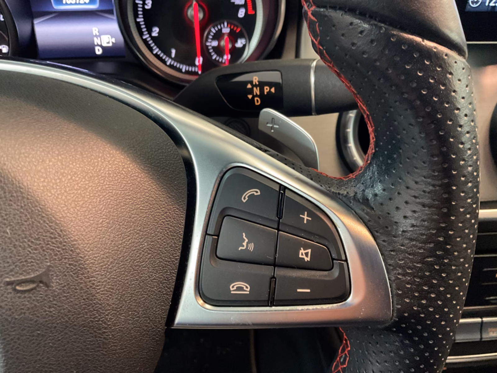 Mercedes-Benz CLA 200 Aut.,AMG,LED,SH,Xen,Navi, 2.Hd