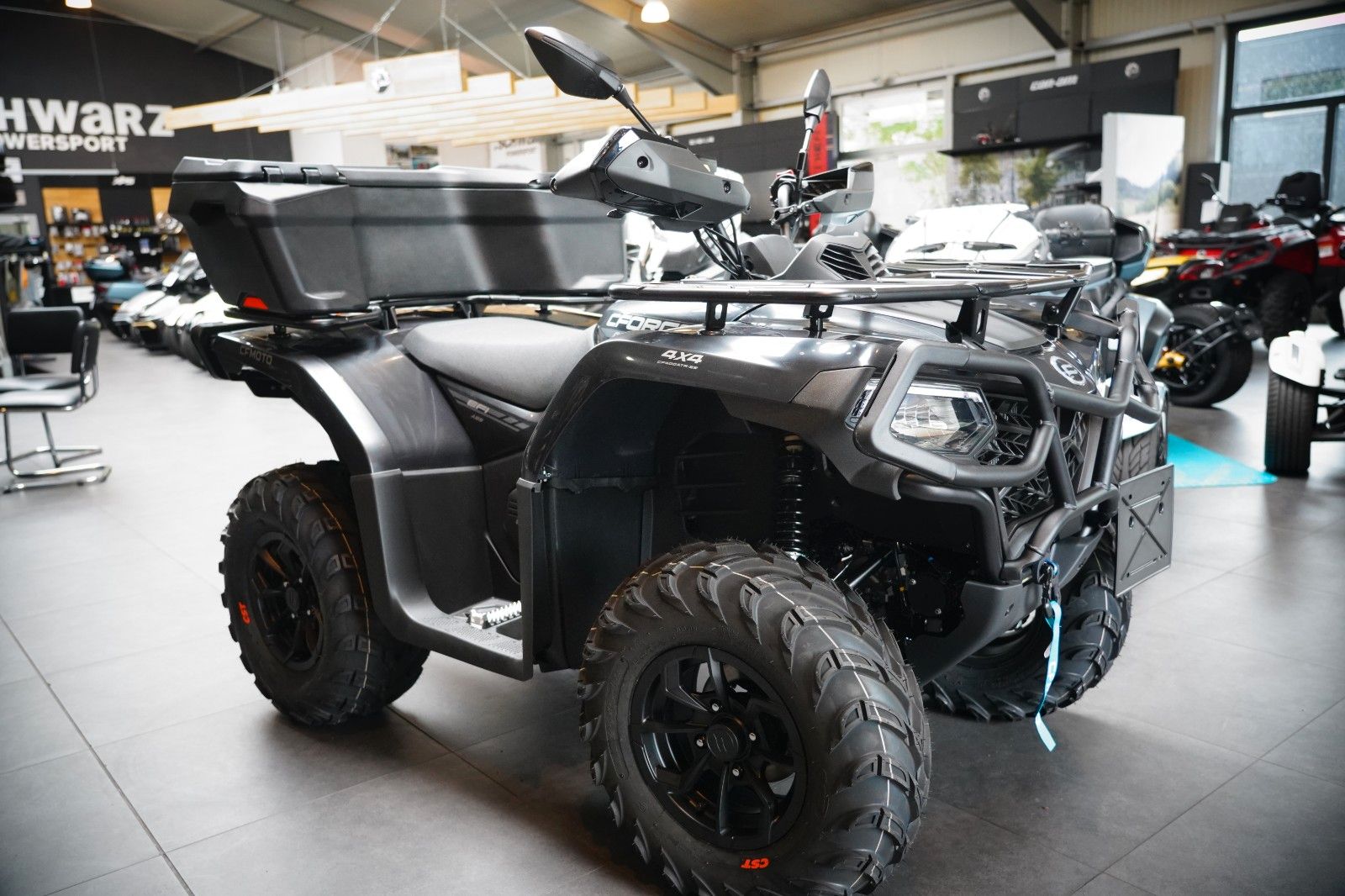 Fahrzeugabbildung CFMOTO CForce 450S 4j Gar Zubehör Paket + Preisnachlass