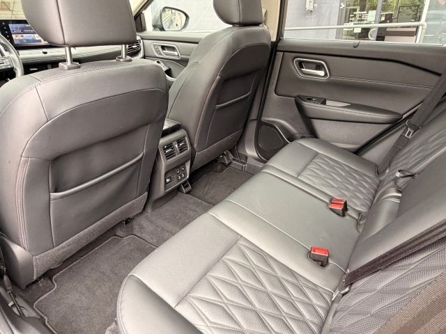 Fahrzeugabbildung Nissan X-Trail 1.5 VC-T e-4ORCE Tekna+ Nappa*Vollausst.