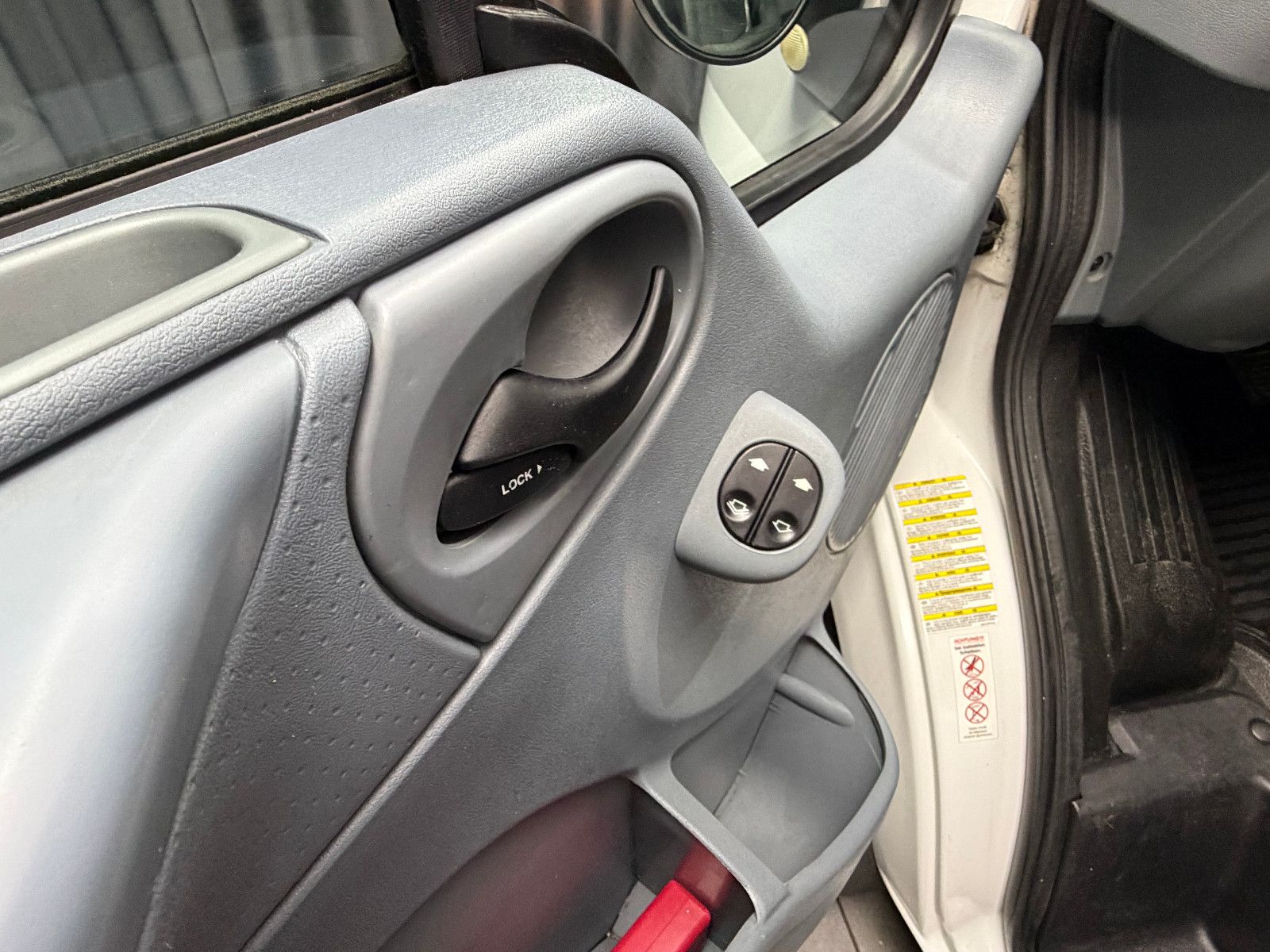 Fahrzeugabbildung Ford Transit Kombi FT 280 K
