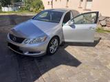 Lexus GS 450h Luxury mit einem neuen Herz  - Lexus GS 450: 450h