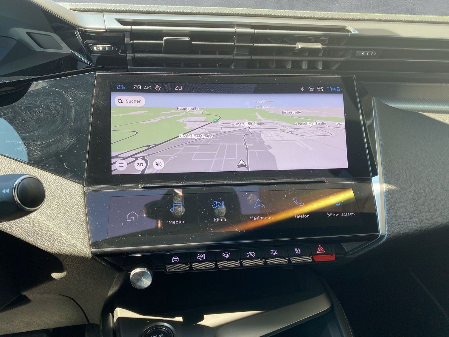 Fahrzeugabbildung Peugeot 408 GT 1.2 Puretech 130 EU6e *Premium- Paket* u.