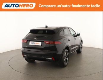 Jaguar F-Pace - 5