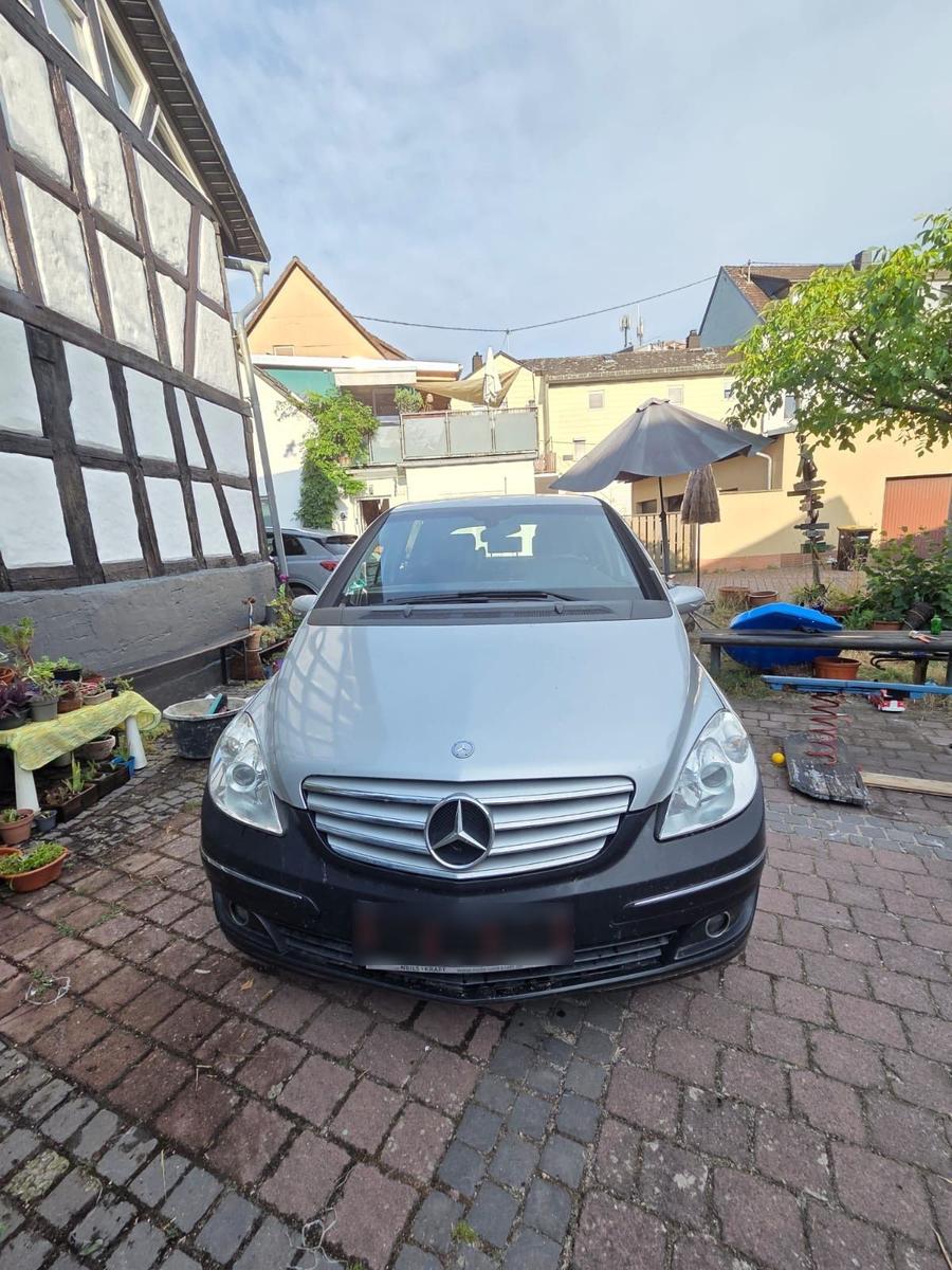 Mercedes-Benz B170 2006 — photo 7