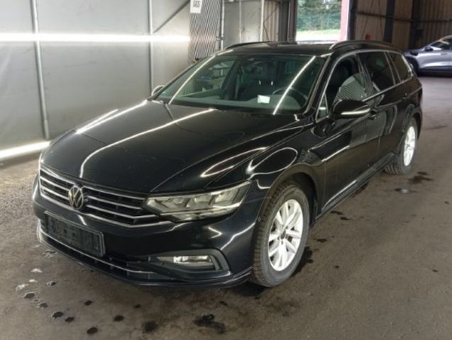 Volkswagen Passat Var.2.0 TDI DSG Business/Nav/LED/12500net