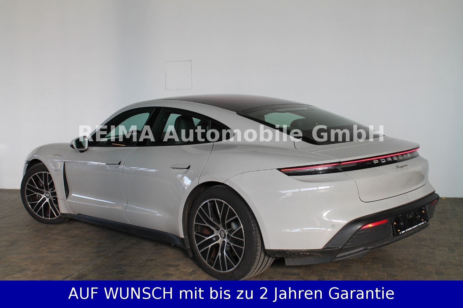 Fahrzeugabbildung Porsche Taycan  Performance , Pano, Leder, Keyless