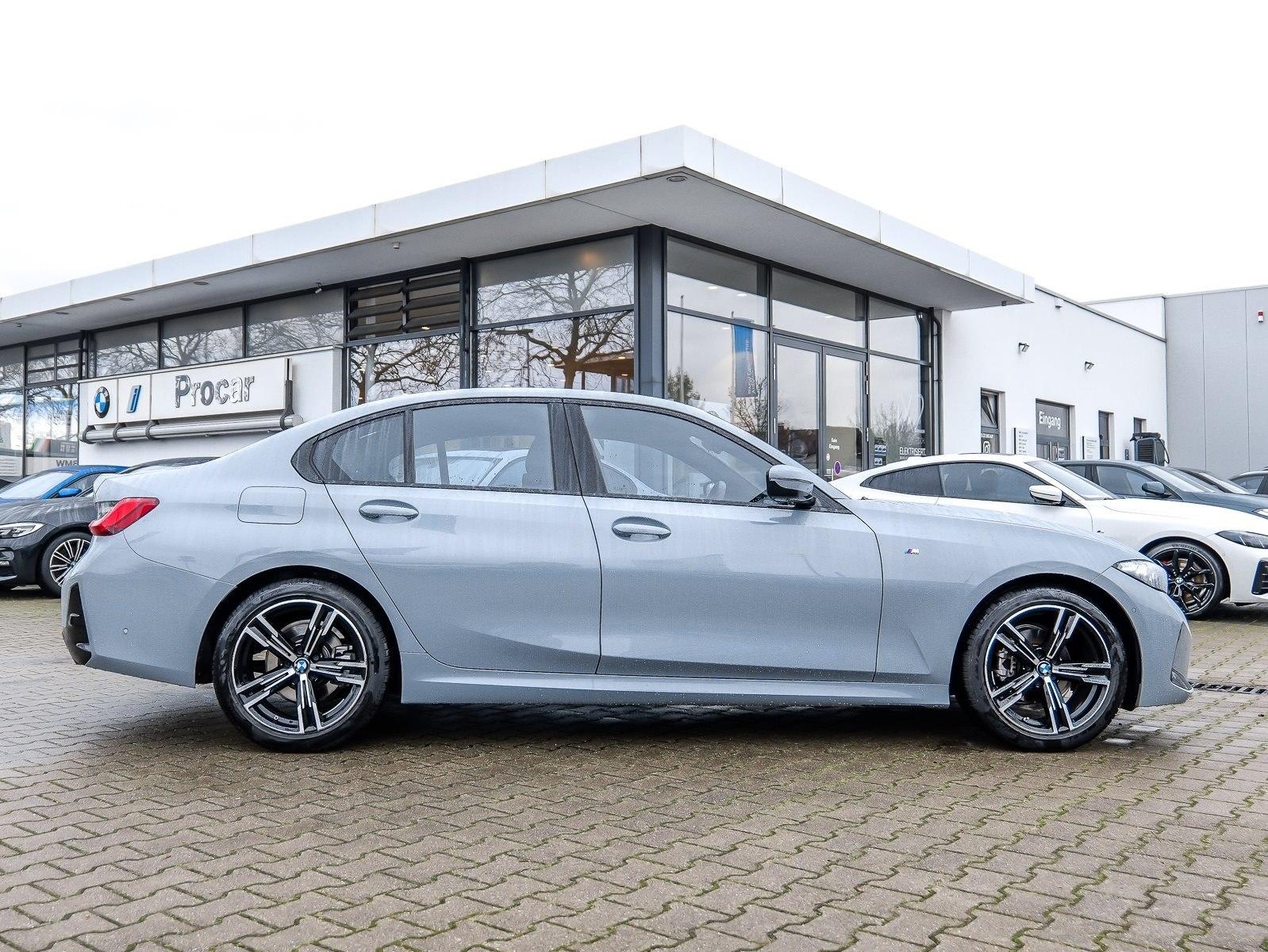 BMW 318i M Sport Widescreen Komfort PA RFK Sportsitz