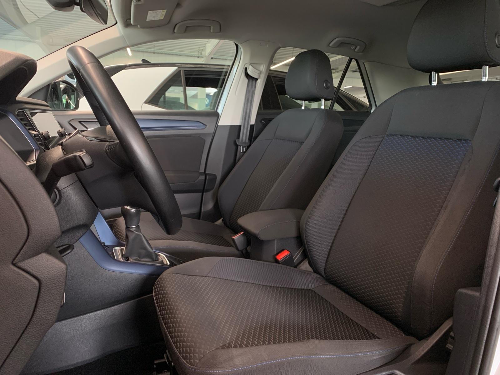 Volkswagen T-Roc United 1.0 TSI NAVI APP PDC SHZ KLIMA, миниатюра 10