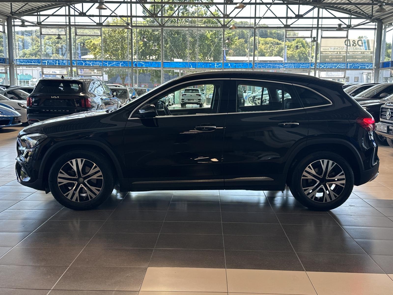 Mercedes-Benz GLA Progressive Advanced Plus 360° Distronic, миниатюра 4