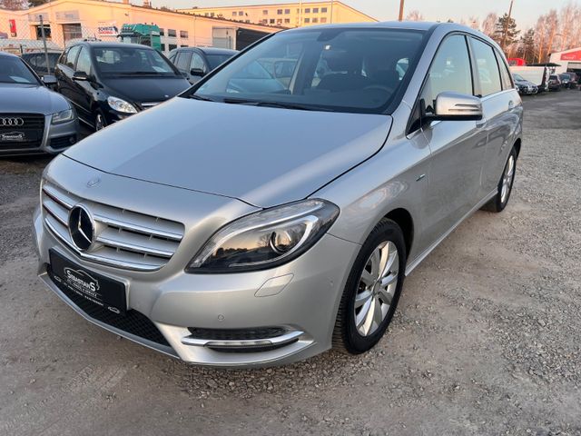 Mercedes-Benz B 200 BlueEFFICIENCY Bi-Xenon SHZ Automatik