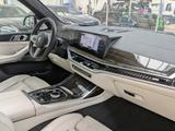 BMW X7 M60 i LUFT PANO MASSAGE B&W HUD CARBON - BMW X7 Unfallwagen