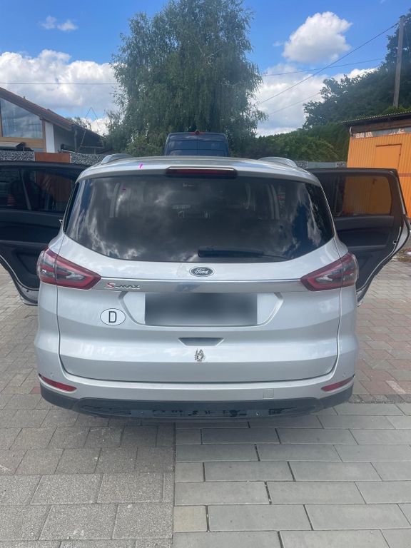 Image of Ford S-Max
