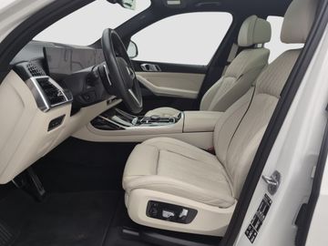 BMW X7 - 6