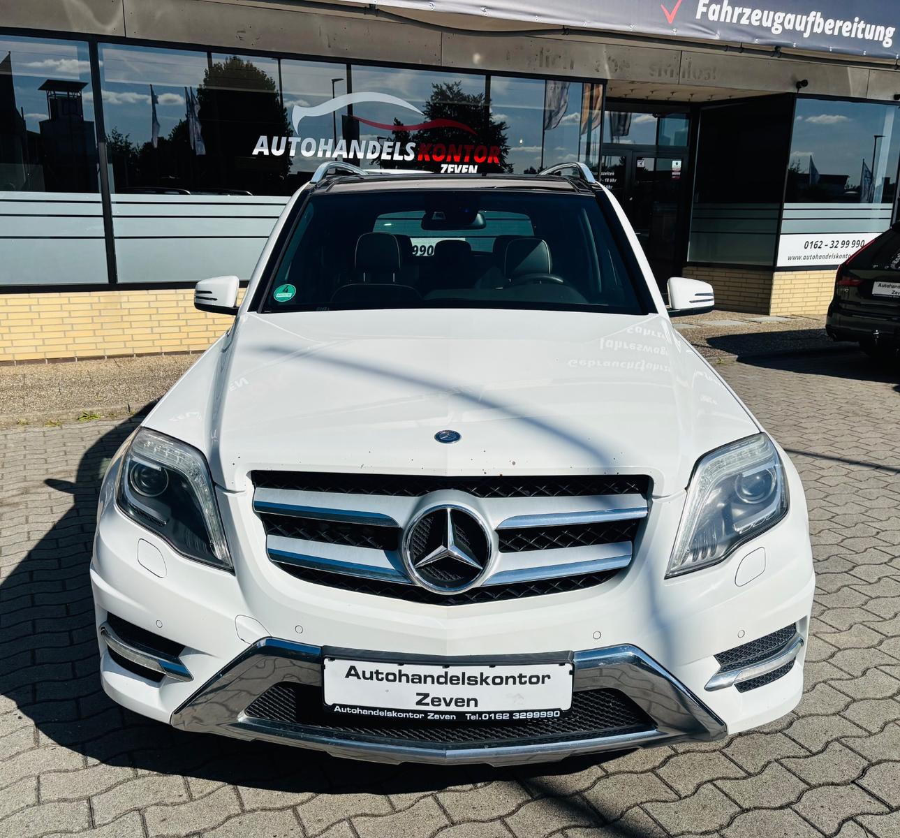Mercedes-Benz GLK 350 BlueEfficiency /4Matic/AMG/Xenon/AHK