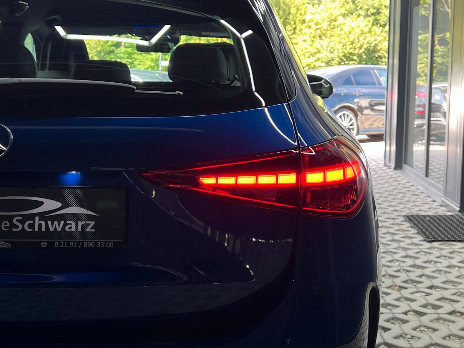 Mercedes-Benz C 220d T 9G AMG-LINE OLED AMBT+SOUND KAM AHK 19"