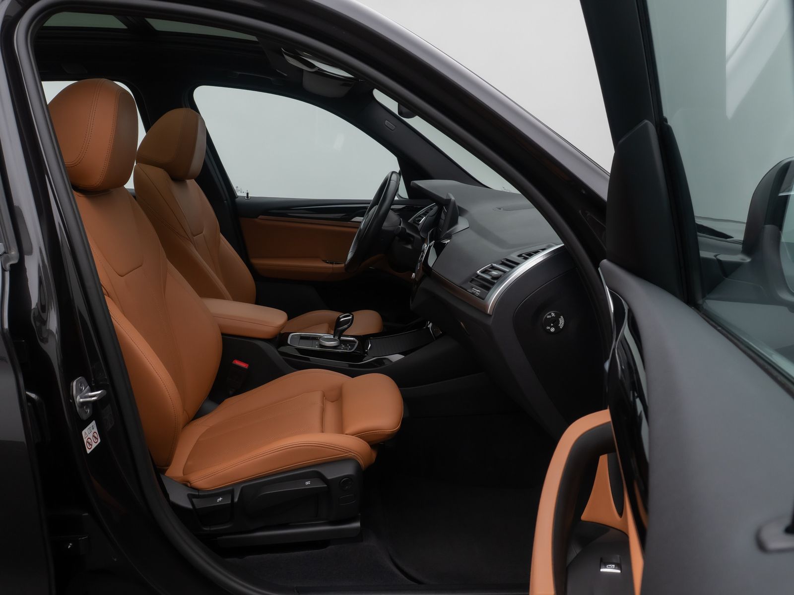 Fahrzeugabbildung BMW X3 xD20d Panorama Kamera DAB AHK Sport 19Zoll