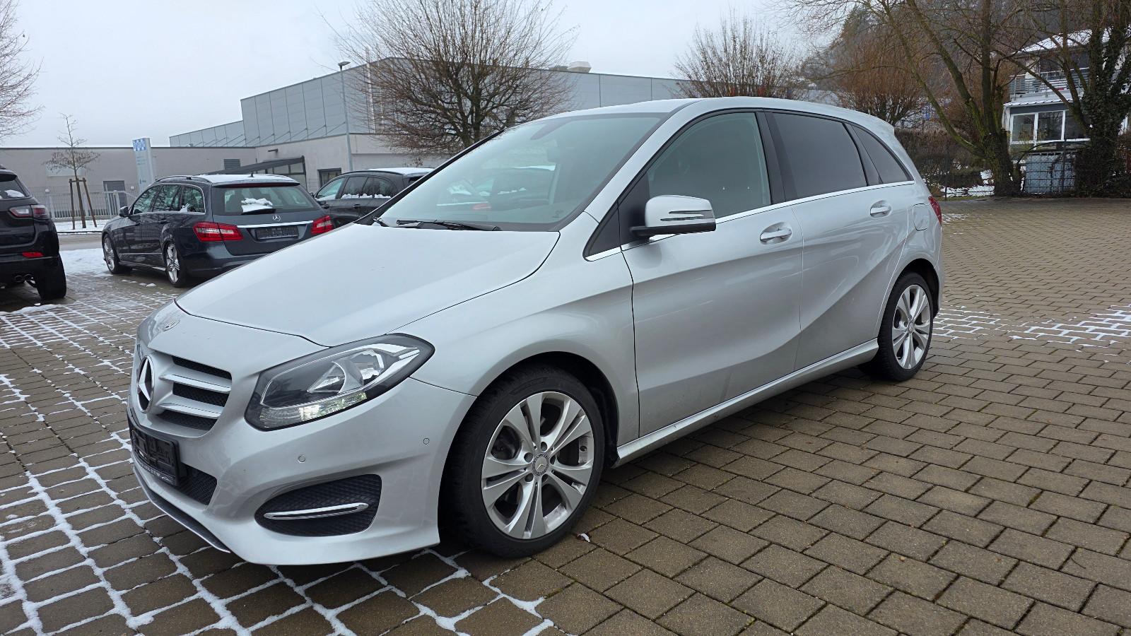 Mercedes-Benz B 200d Automatik*Navi*SHZ*PDC*