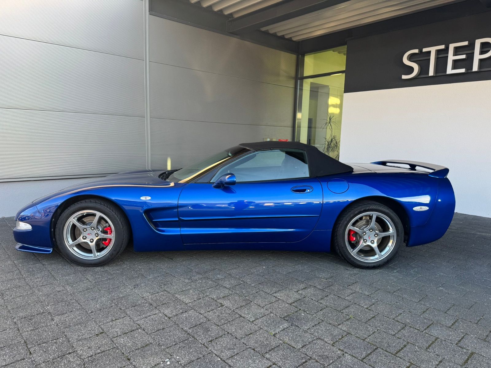 Corvette C5 Cabrio 5,7 V8 unfallfrei EU-Modell