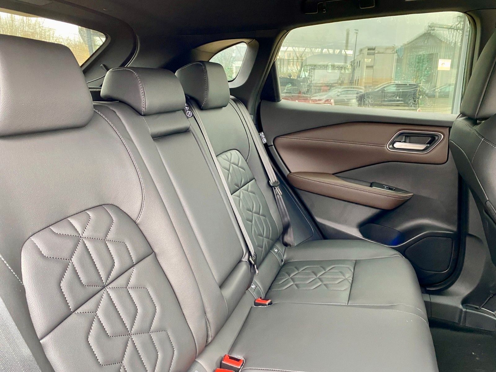 Fahrzeugabbildung Nissan Qashqai Tekna