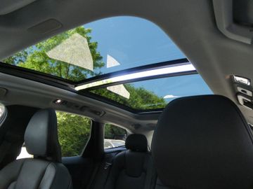 Volvo XC60 - 12