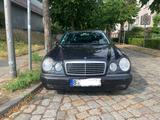 Mercedes-Benz E 320 W210 | Avantgarde | TÜV neu  - gebrauchte Mercedes-Benz E 320 aus dem Jahr 1998
