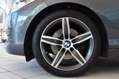 BMW 220 d Sport Line Cabrio~Automatik~Leder~Navi Pro
