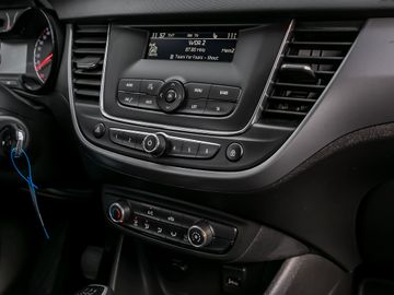 Opel Crossland 1.2 Basis Fernlicht-Assistent Tempomat